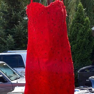 BEAUTIFUL RED LACE PROM DRESS!!!